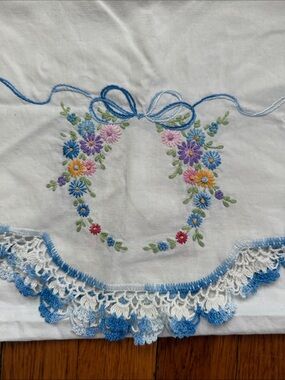 Vintage floral crown spring Ostera embroidered linen tea towel table runner